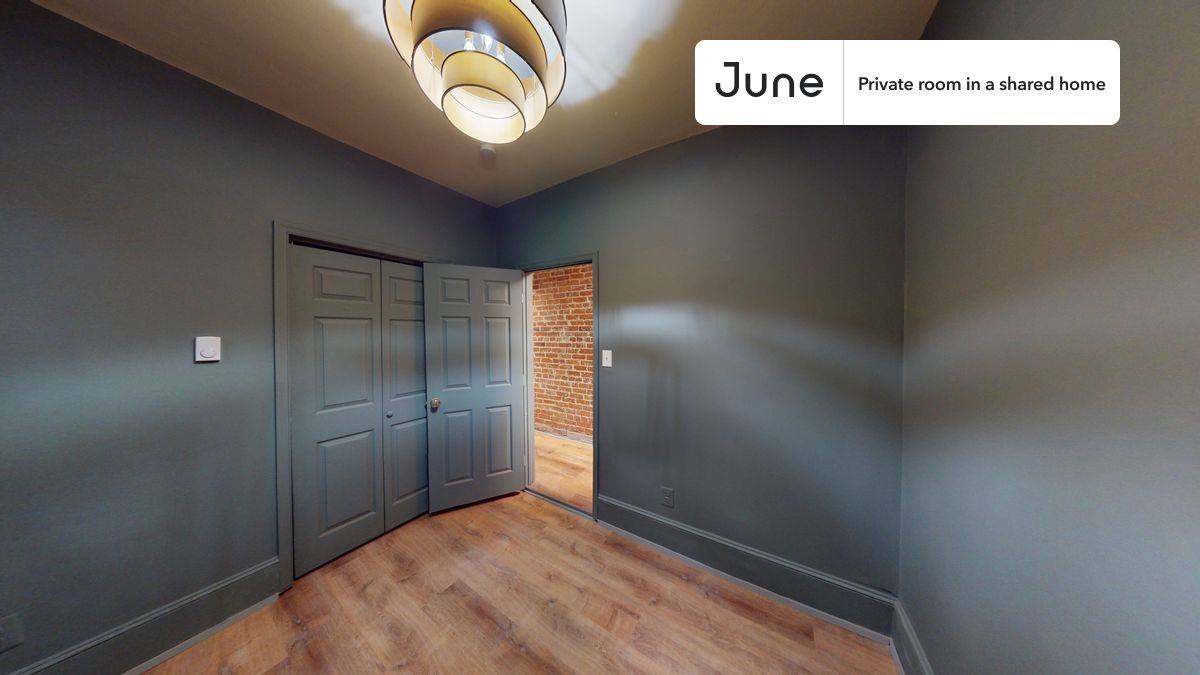 Apartment for rent at 1227 Harvard St NW, Washington, DC 20009