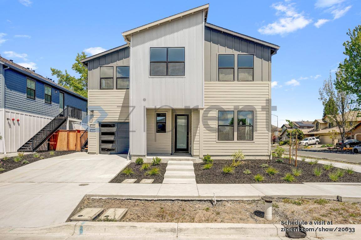 House for rent at 2203 Versaro Dr, Santa Rosa, CA 95403