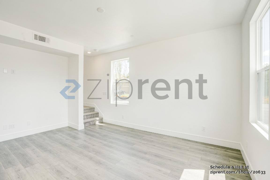 House for rent at 2203 Versaro Dr, Santa Rosa, CA 95403