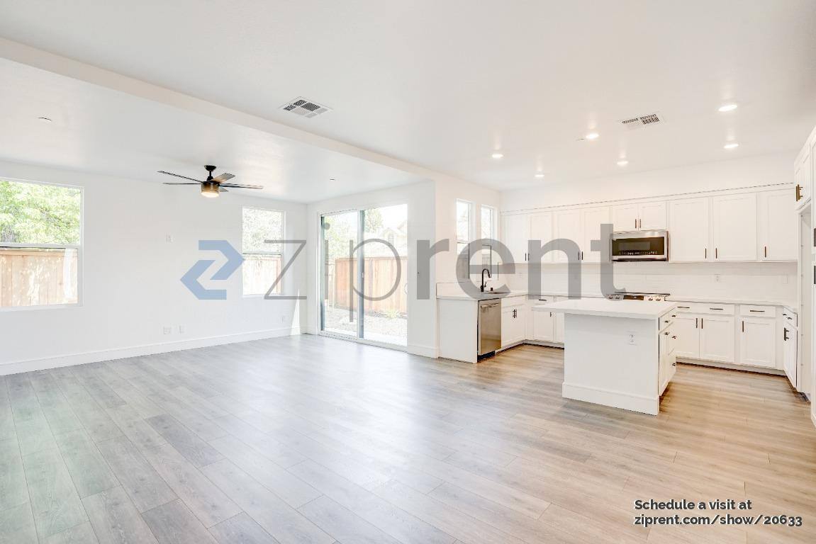 House for rent at 2203 Versaro Dr, Santa Rosa, CA 95403