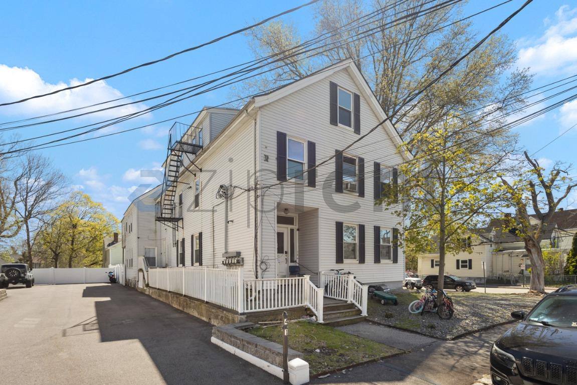 Apartment for rent at 39 Union St #3F, Taunton, MA 02780