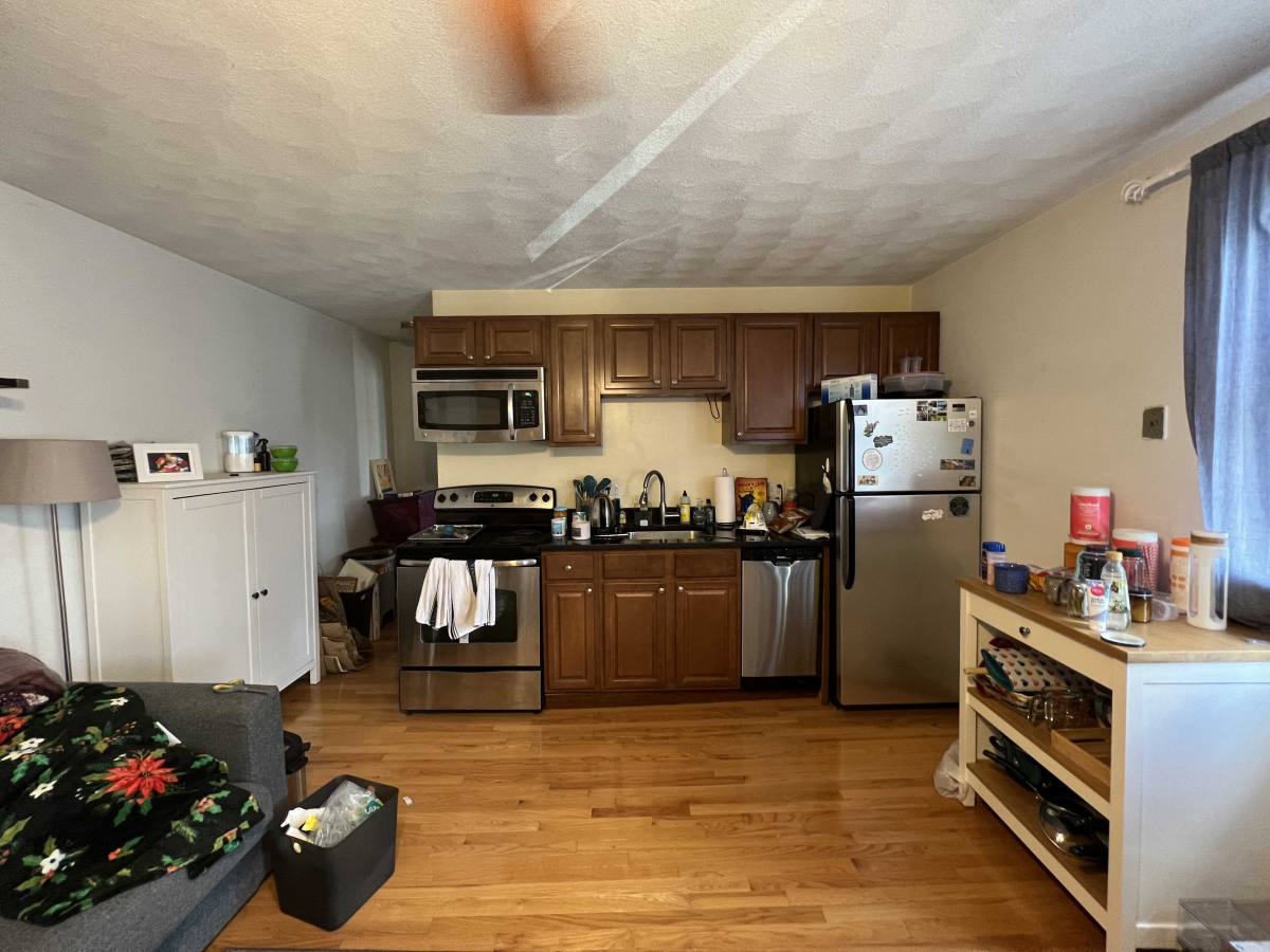 Apartment for rent at 227 Holland St, Somerville, MA 02144