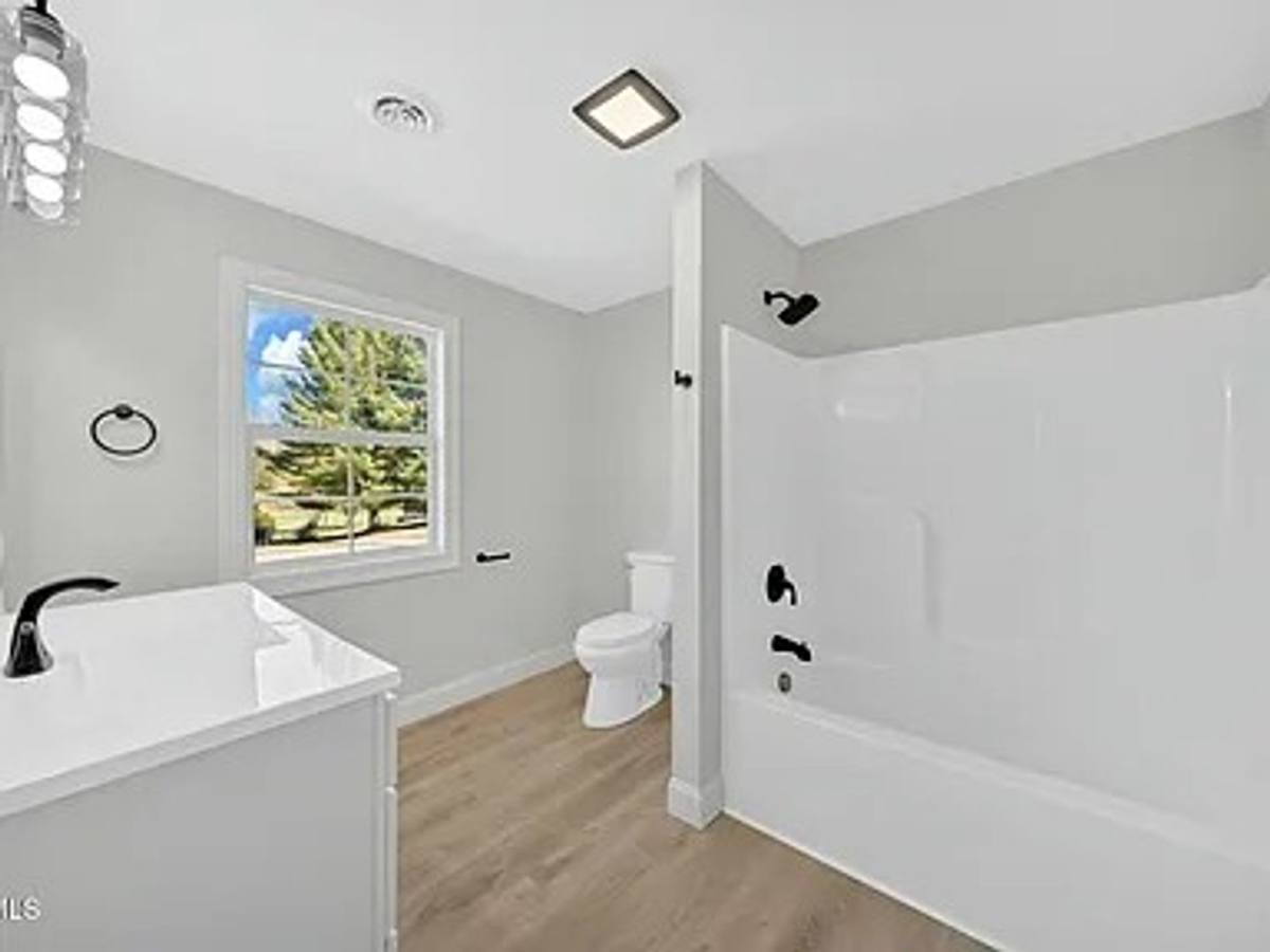 Townhouse for rent at 12150 Arbor St, Meadowview, VA 24361