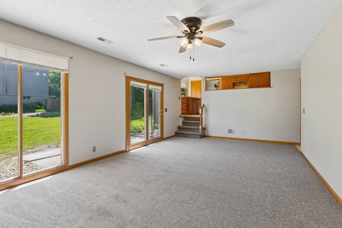 House for rent at 325 N 162nd St, Omaha, NE 68118