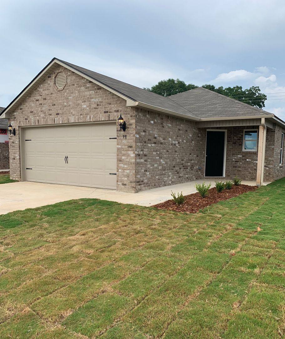 House for rent at 99 Charleston Trail, Odenville, AL 35120