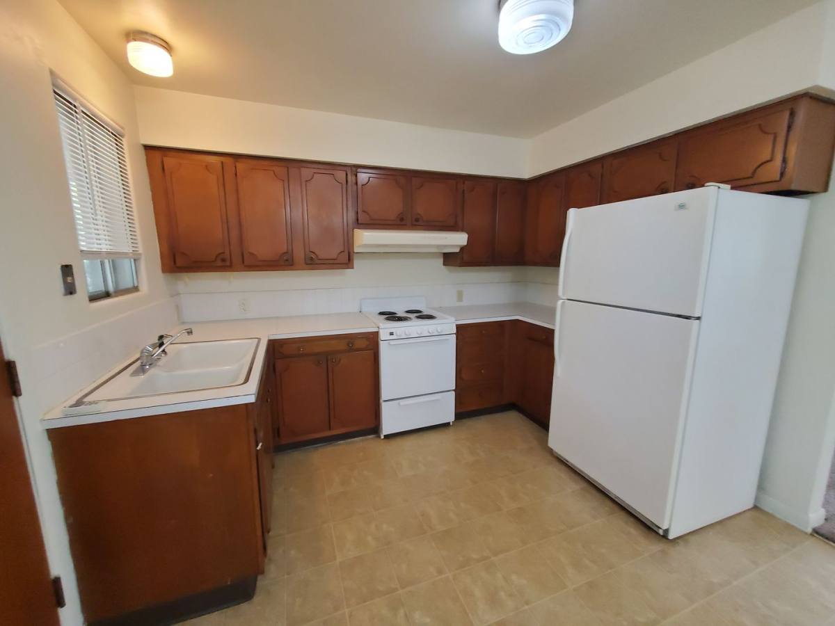 Apartment for rent at 1015 18th St, Moline, IL 61265