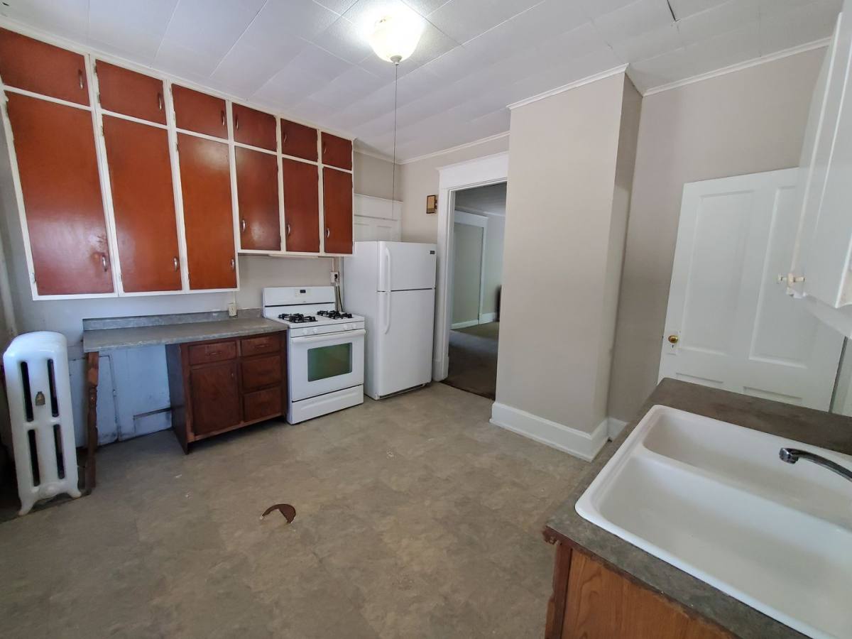 Apartment for rent at 1418 12th Ave, Moline, IL 61265