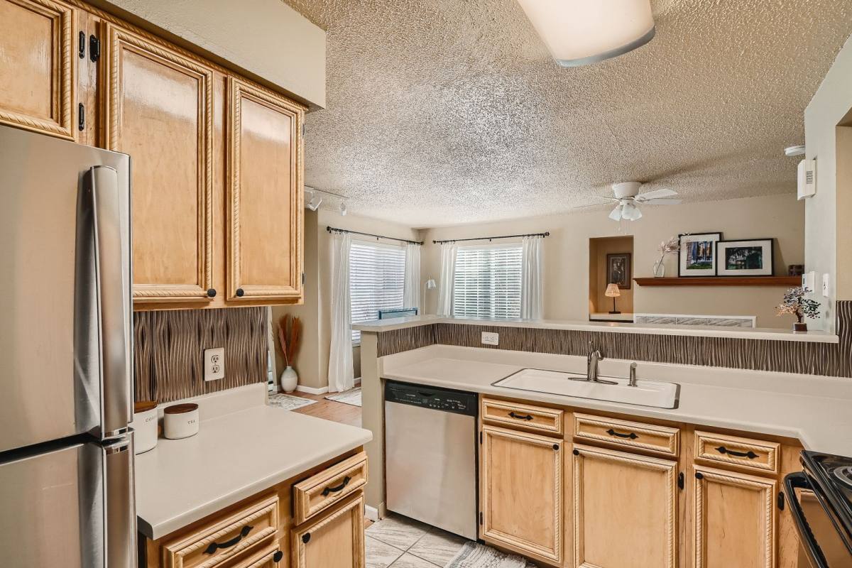 Condo for rent at 13874 E Lehigh Ave, Aurora, CO 80014