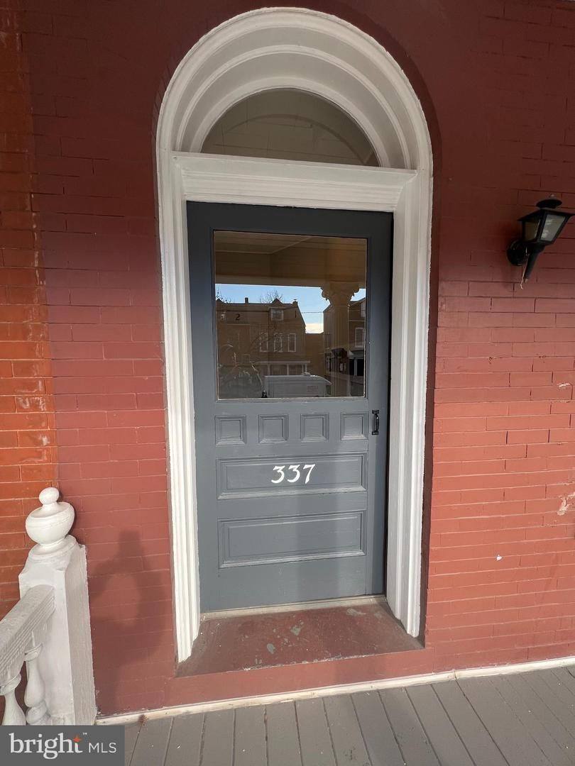Apartment for rent at 337 W Lemon, Lancaster, PA 17603