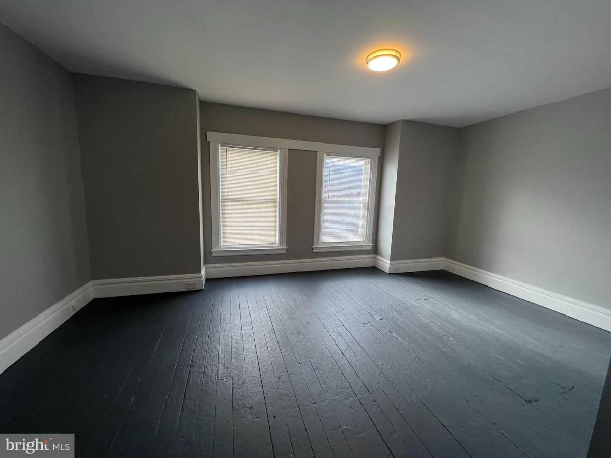 Apartment for rent at 337 W Lemon, Lancaster, PA 17603