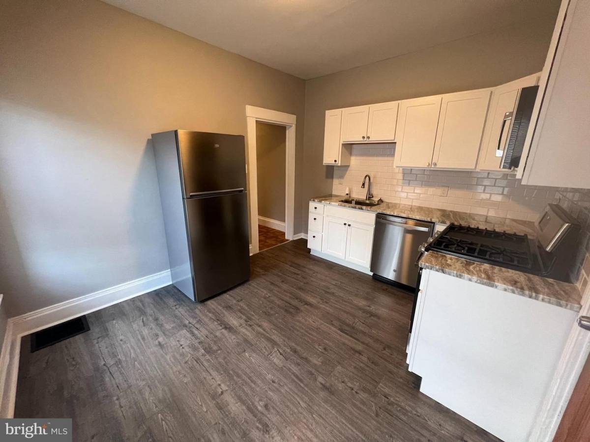 Apartment for rent at 337 W Lemon, Lancaster, PA 17603