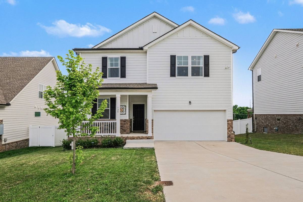 House for rent at 139 E Millbrook Dr, Spring Hill, TN 37174