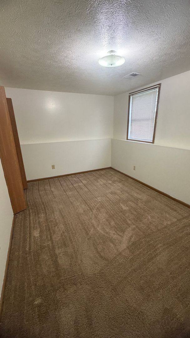 House for rent at 801 Antler Dr, Middlebury, IN 46540
