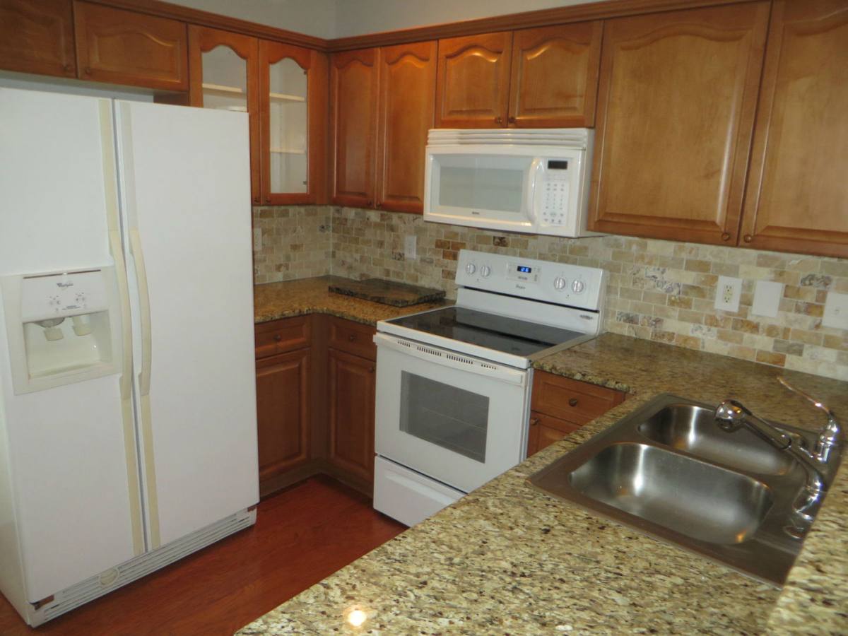 Townhouse for rent at 2052 Shady Pond Dr, Clover, SC 29710