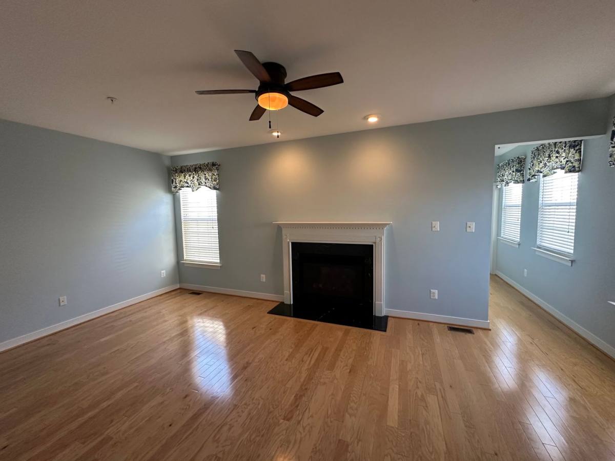 Townhouse for rent at 33176 Denton St, Lewes, DE 19958