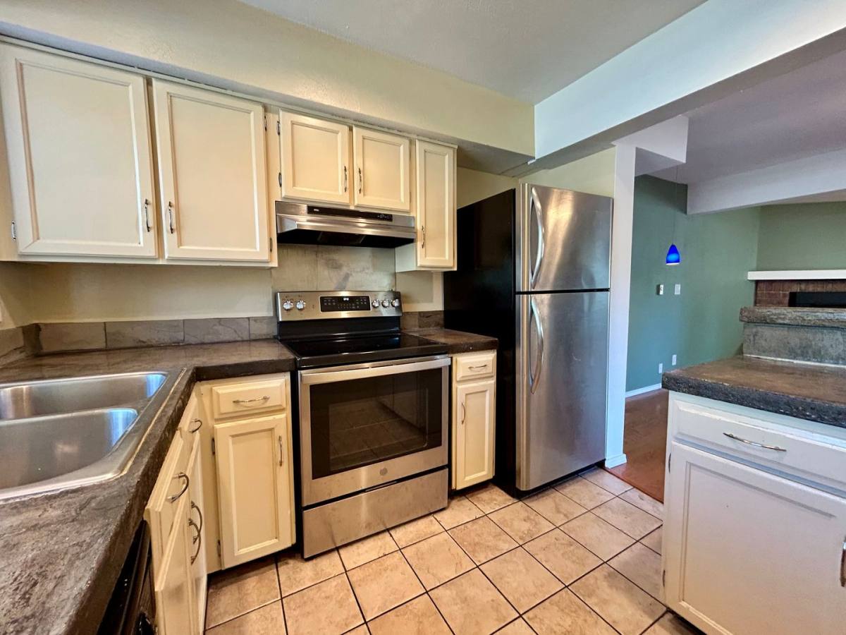 Condo for rent at 2650 Juniper Ave, Boulder, CO 80304