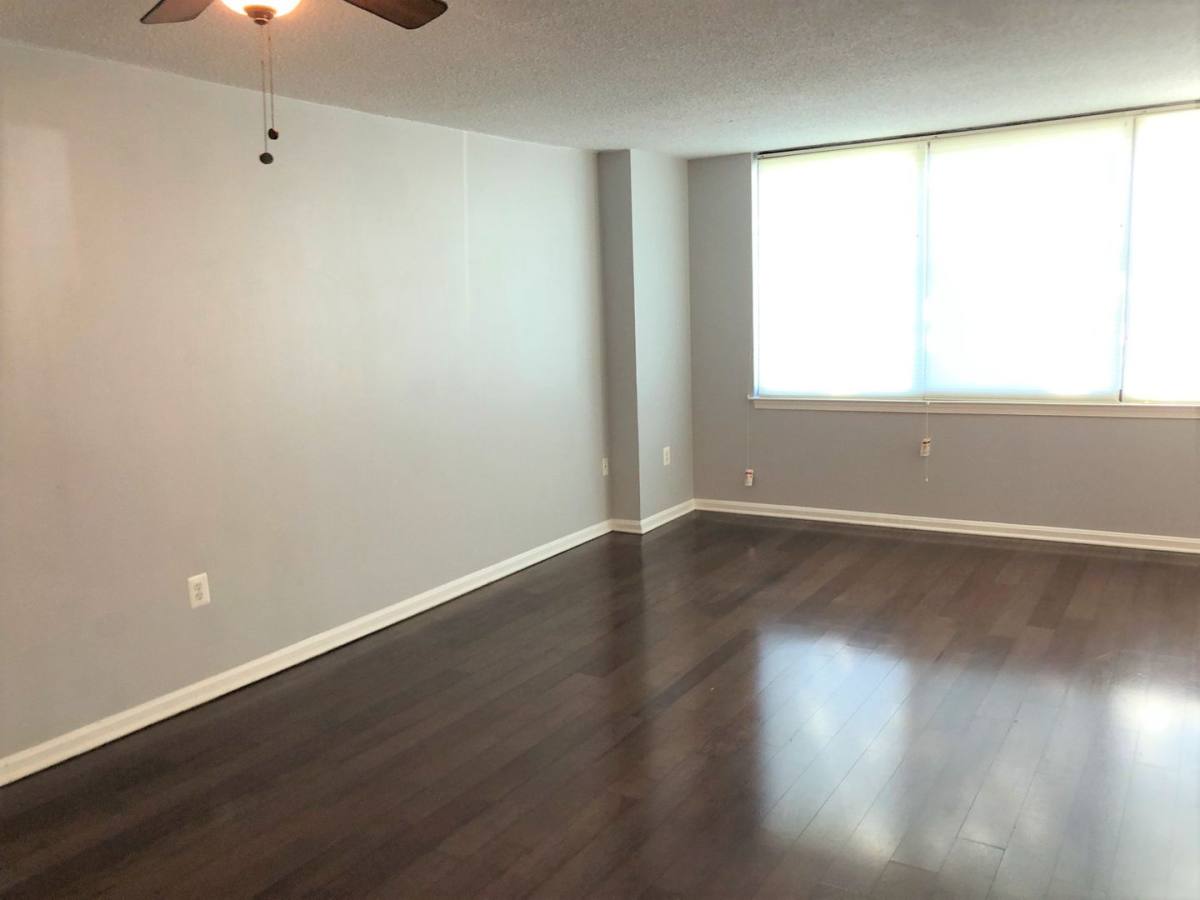 House for rent at 10101 Grosvenor Place, Rockville, MD 20852