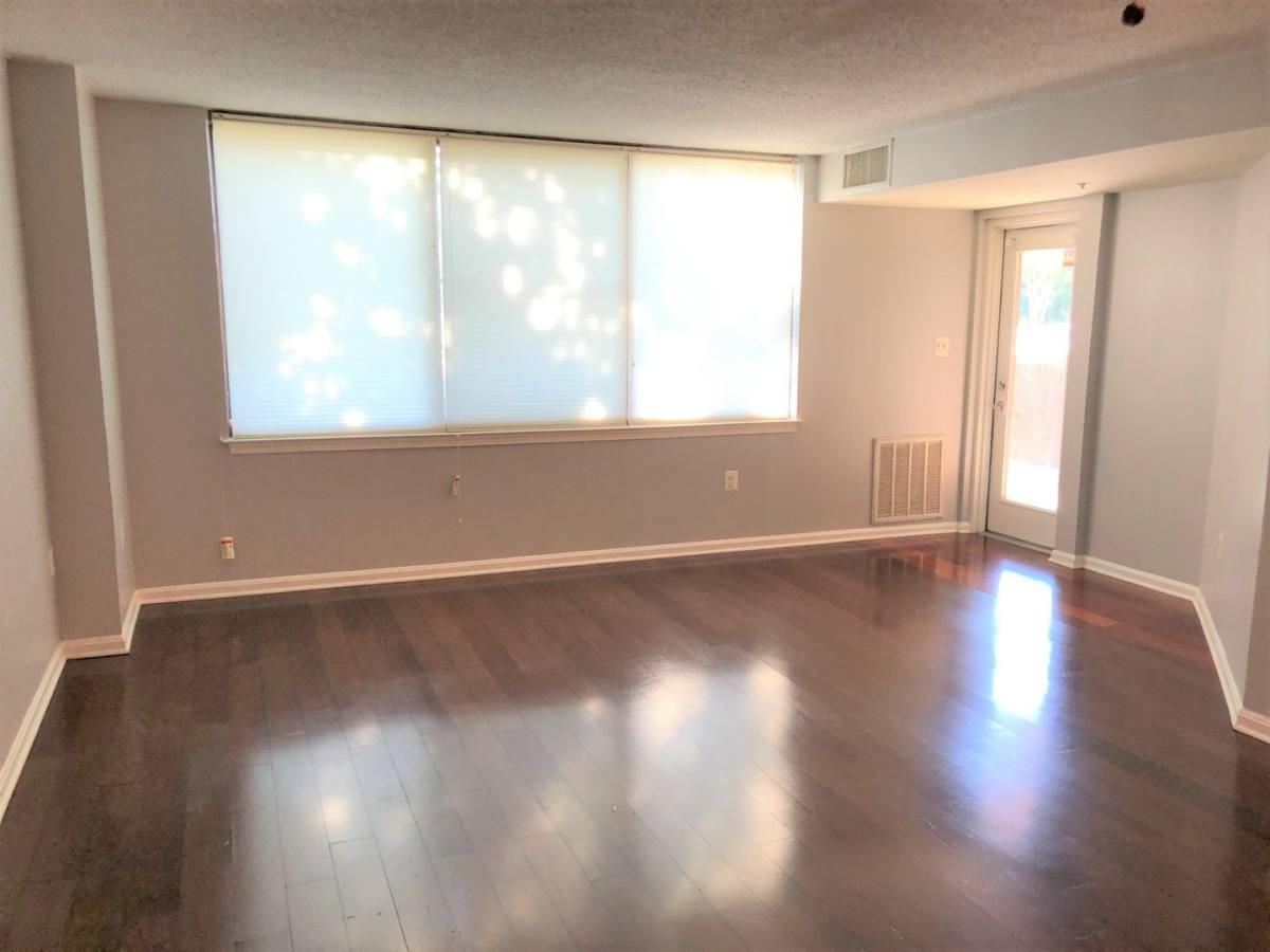 House for rent at 10101 Grosvenor Place, Rockville, MD 20852