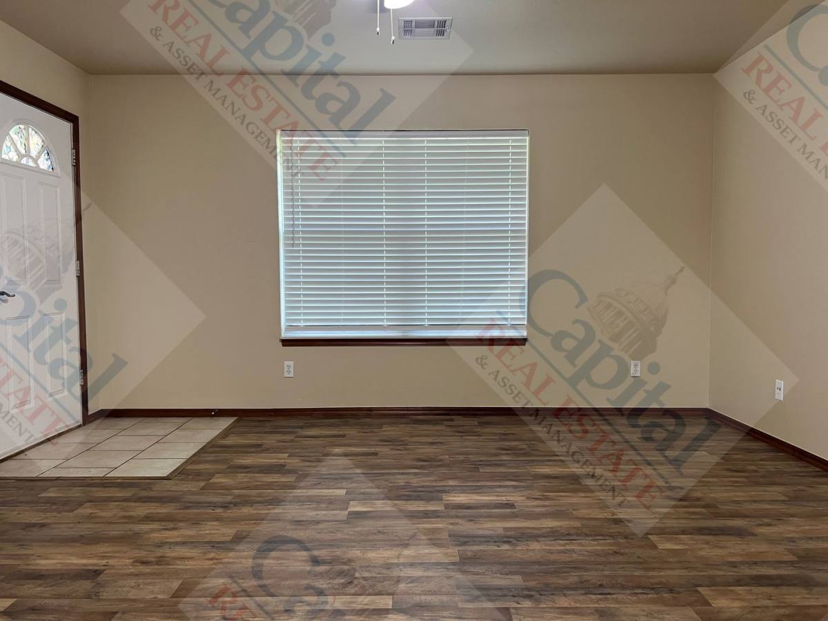 House for rent at 20635 Penny Lane, Harrah, OK 73045