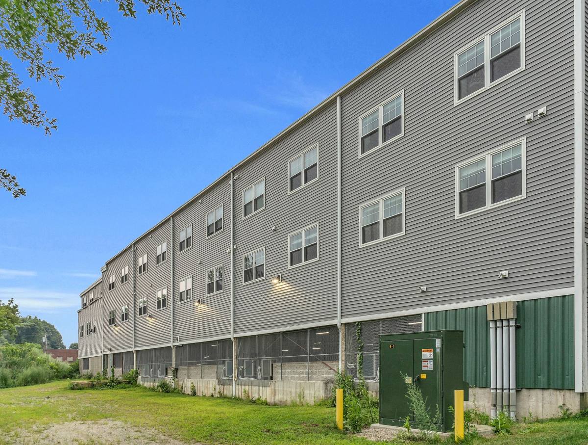 Apartment for rent at 2 S Grove St, Haverhill, MA 01835