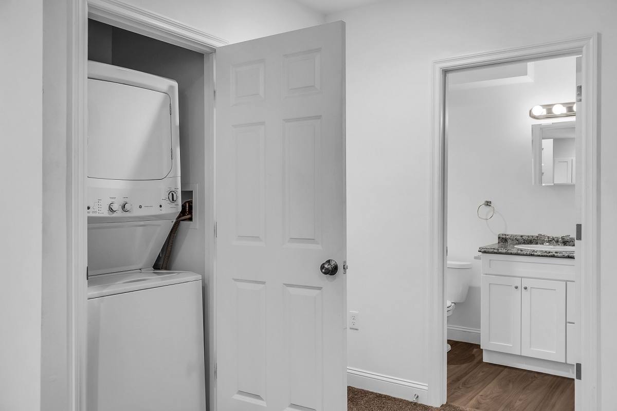 Apartment for rent at 2 S Grove St, Haverhill, MA 01835