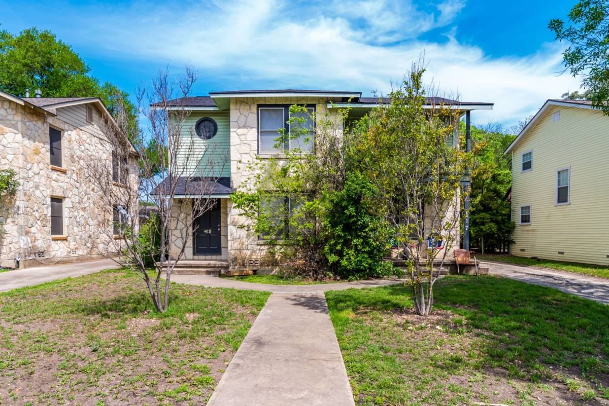 House for rent at 415 Bryn Mawr Dr, San Antonio, TX 78209