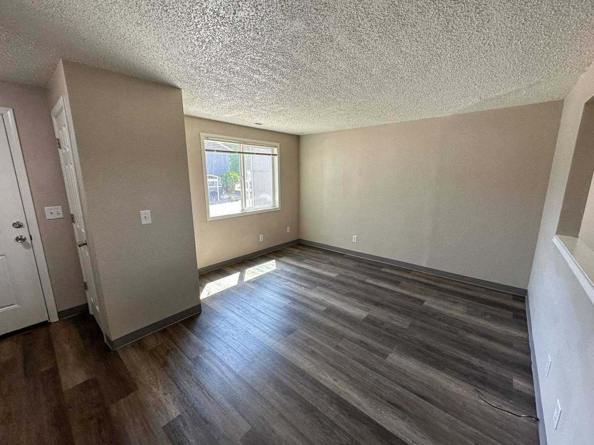Apartment for rent at 1543-1611 Salishan St SE, Salem, OR 97302