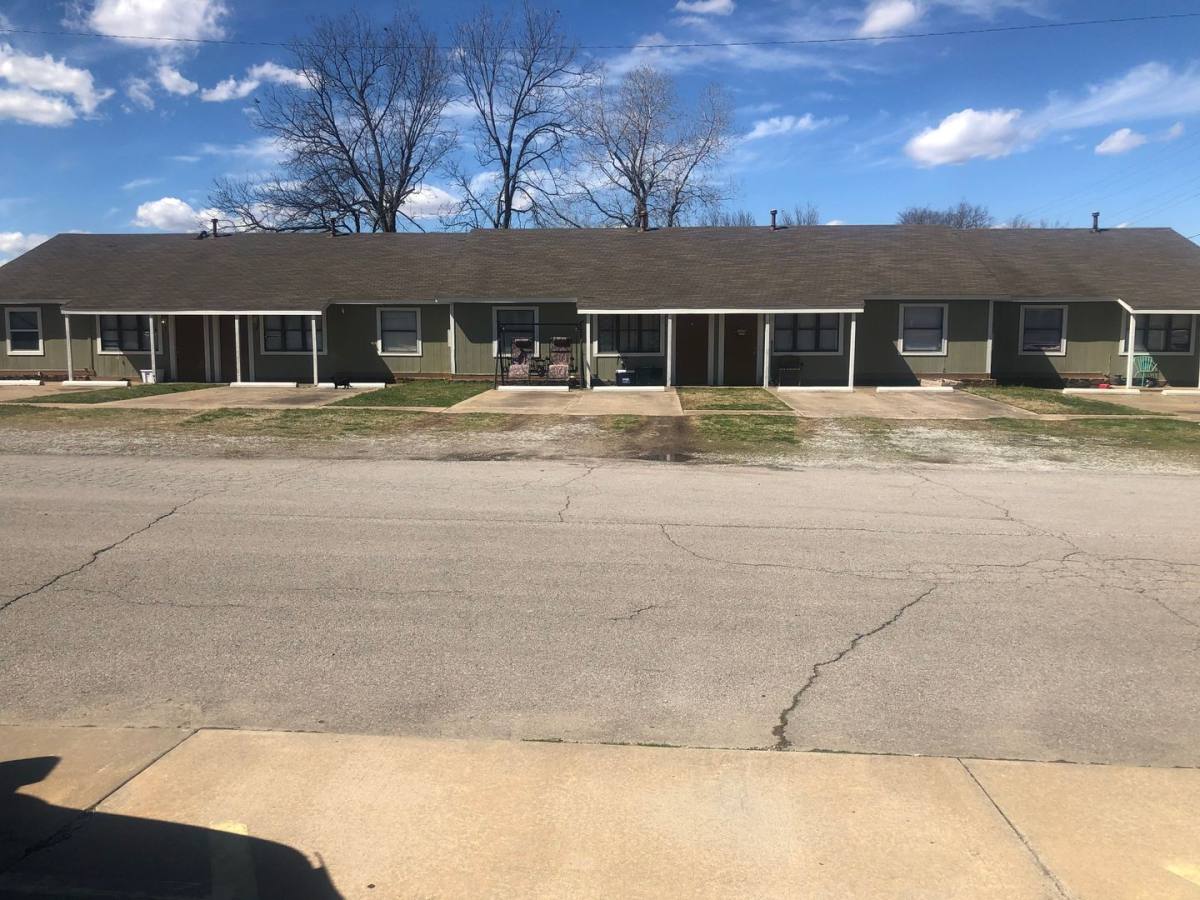 Apartment for rent at 500 - 548 Cherokee Ave, Ramona, OK 74061
