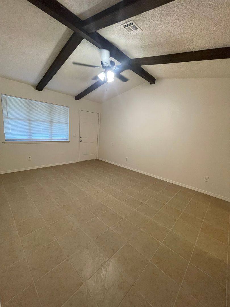 Apartment for rent at 500 - 548 Cherokee Ave, Ramona, OK 74061