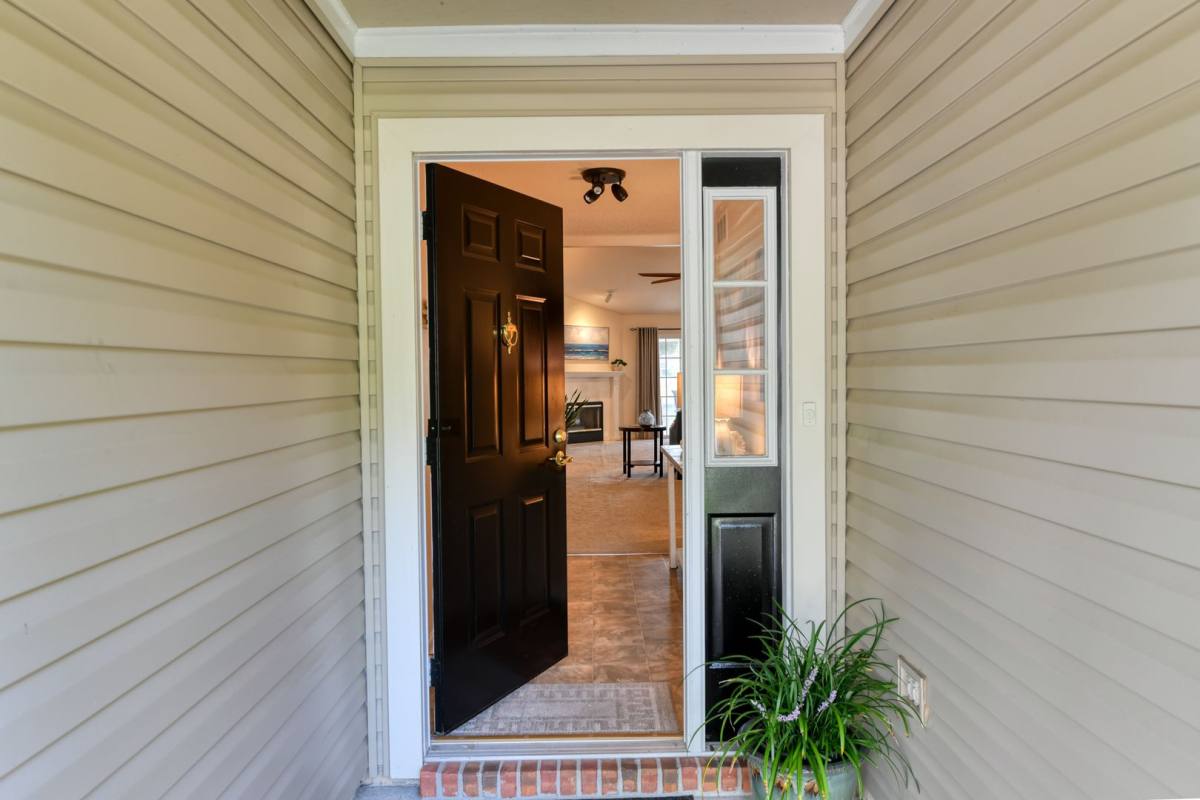 House for rent at 7596 Fawn Lake Dr N, Jacksonville, FL 32256