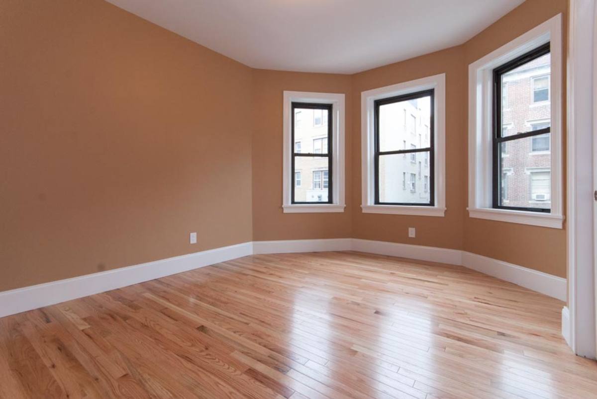 House for rent at 6 Lothien Rd, Brighton, MA 02135