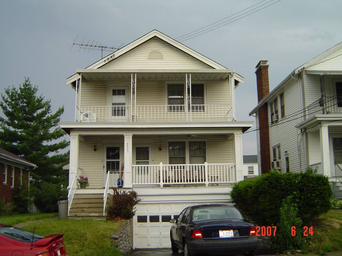 Apartment for rent at 3521 Madison Park, Cincinnati, OH 45209