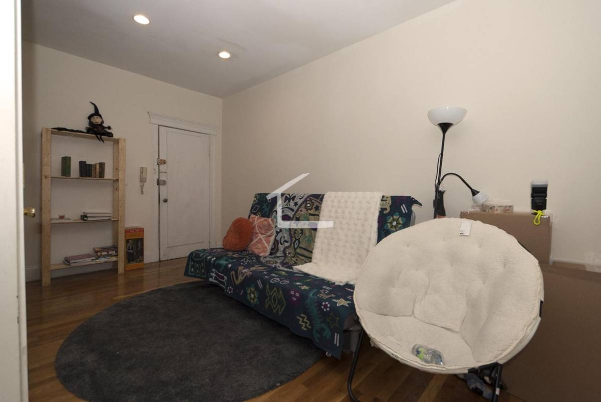 Apartment for rent at 1868B Commonwealth Ave, Brighton, MA 02135