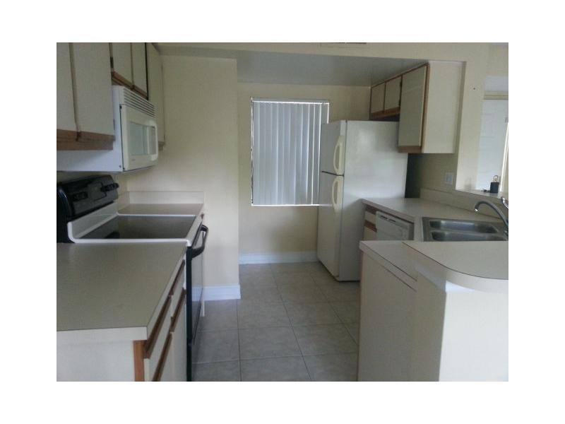 Apartment for rent at 9999 Summerbreeze Dr, Fort Lauderdale, FL 33322