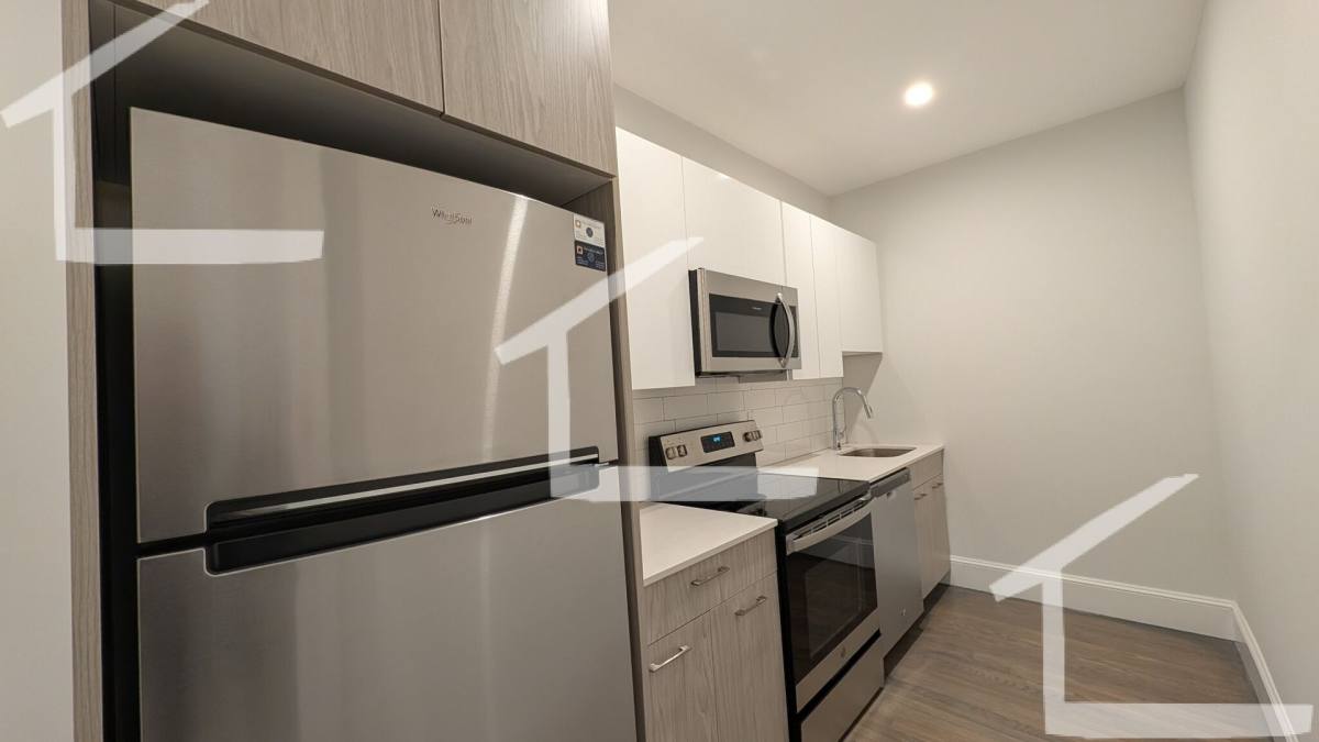 Apartment for rent at 108 Jersey St #18, Boston, MA 02215