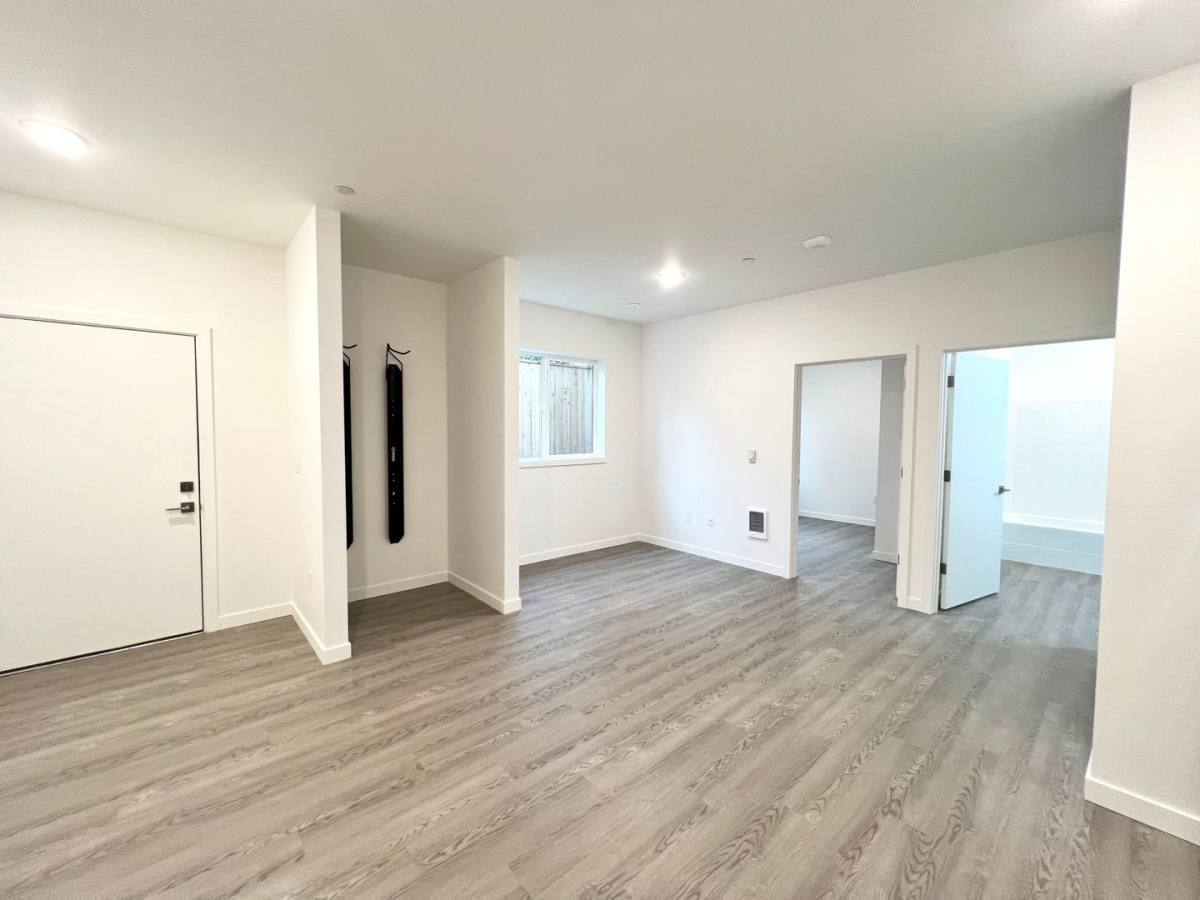 Apartment for rent at 232 NE 61st Ave, Portland, OR 97213