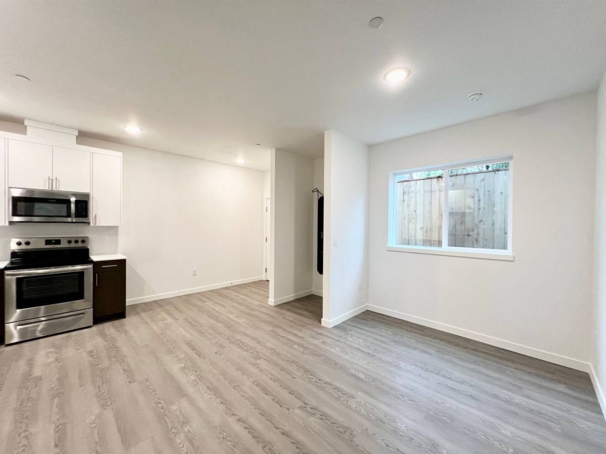 Apartment for rent at 232 NE 61st Ave, Portland, OR 97213