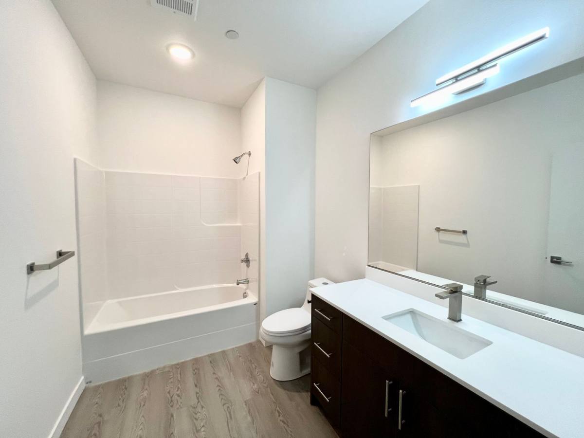 Apartment for rent at 232 NE 61st Ave, Portland, OR 97213