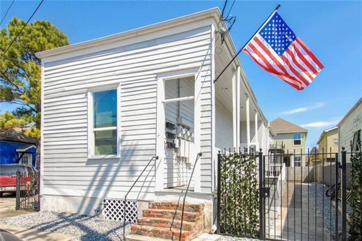 Apartment for rent at 2809 1st St, New Orleans, LA 70113