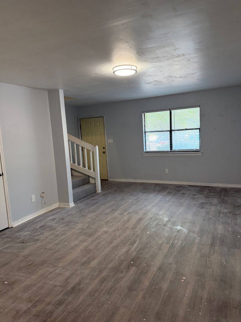 Townhouse for rent at 2511 Old Bainbridge D, Tallahassee, FL 32303