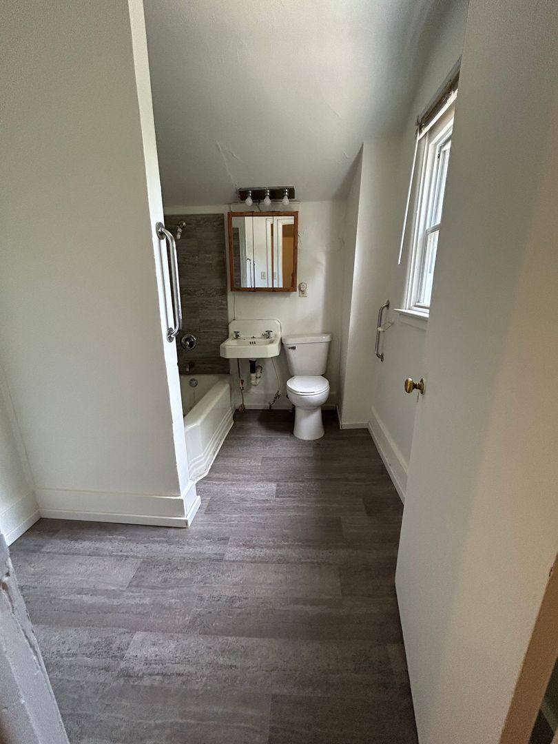 Apartment for rent at 803 7th St S, La Crosse, WI 54601