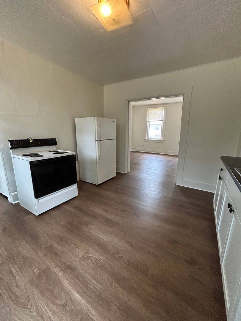 Apartment for rent at 803 7th St S, La Crosse, WI 54601