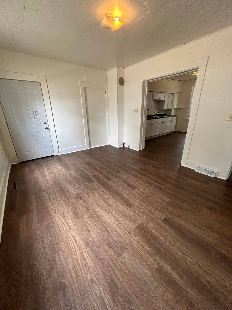 Apartment for rent at 803 7th St S, La Crosse, WI 54601