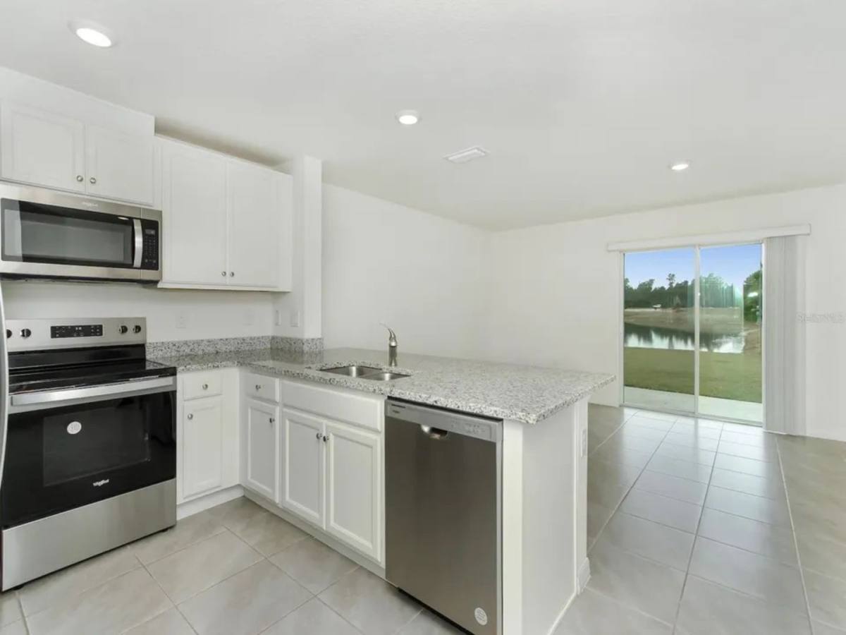 Townhouse for rent at 2803 Brie Hammock Bend, Saint Cloud, FL 34773