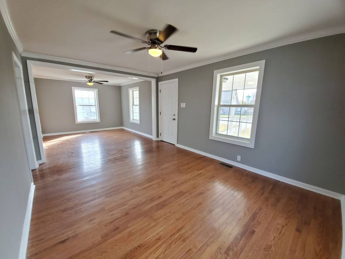 House for rent at 329 E 18th St, Columbia, TN 38401