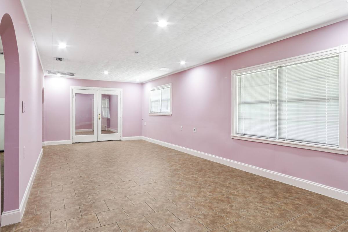 House for rent at 534 Shrine Club Rd, Jesup, GA 31545