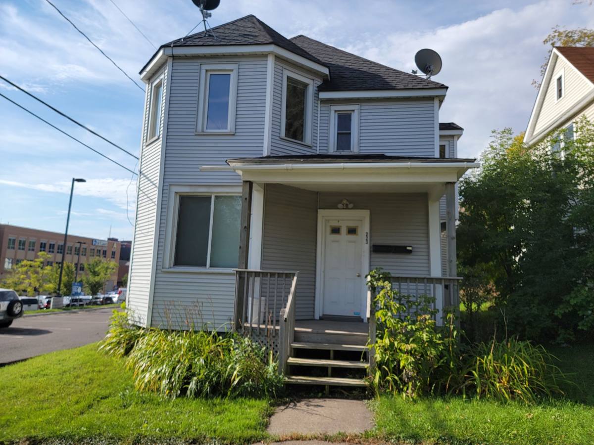 Apartment for rent at 223 N 11th Ave E, Duluth, MN 55805