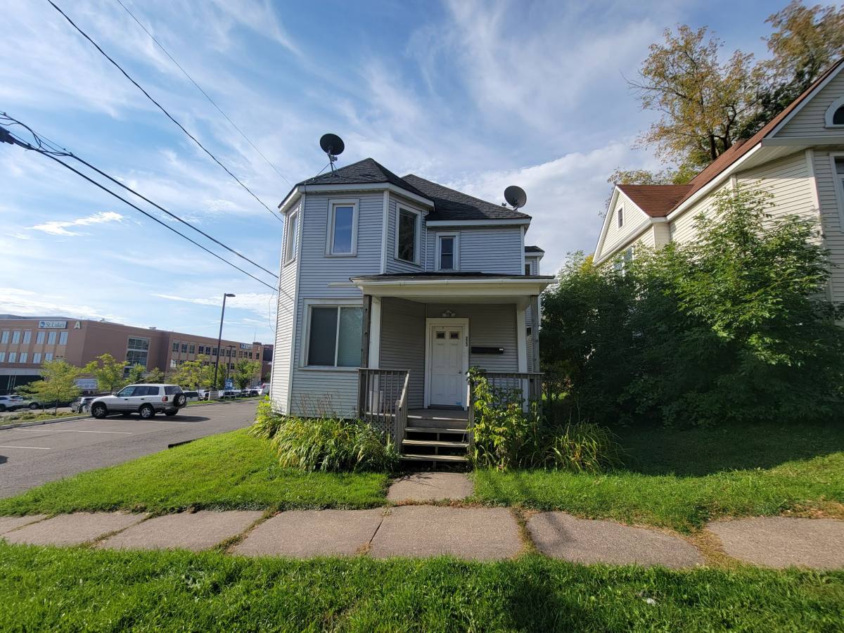 Apartment for rent at 223 N 11th Ave E, Duluth, MN 55805