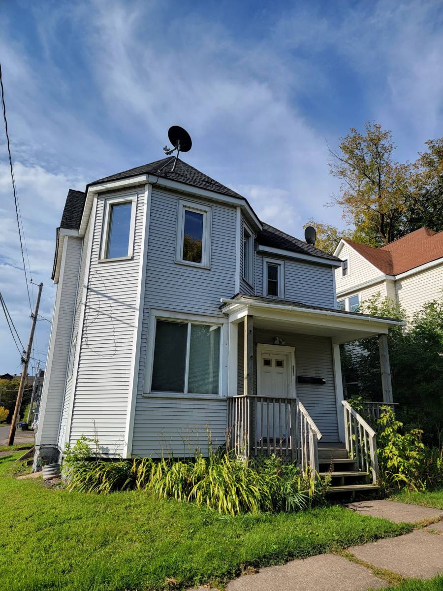 Apartment for rent at 223 N 11th Ave E, Duluth, MN 55805