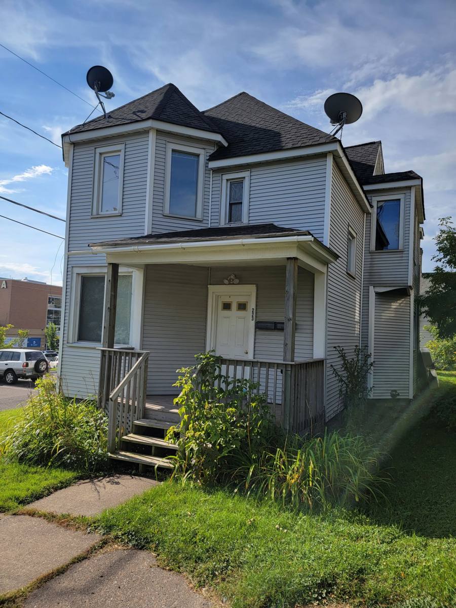 Apartment for rent at 223 N 11th Ave E, Duluth, MN 55805
